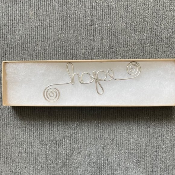 Hope Wire Decoration - Brand New in Box - Picture 1 of 4